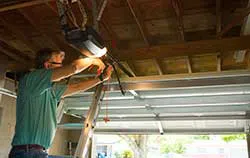 Security Garage Doors Lynn, MA 781-410-3604 Security Garage Doors Lynn, MA 781-410-3604 - repair-side